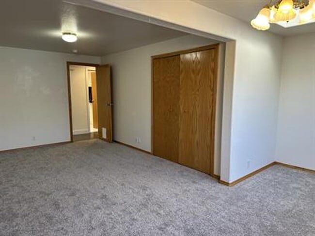 Building Photo - McKinleyville house
