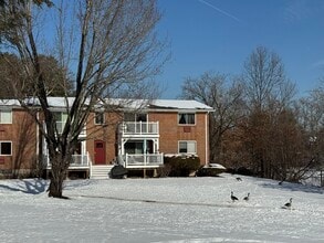 Building Photo - Lakeview Apartments