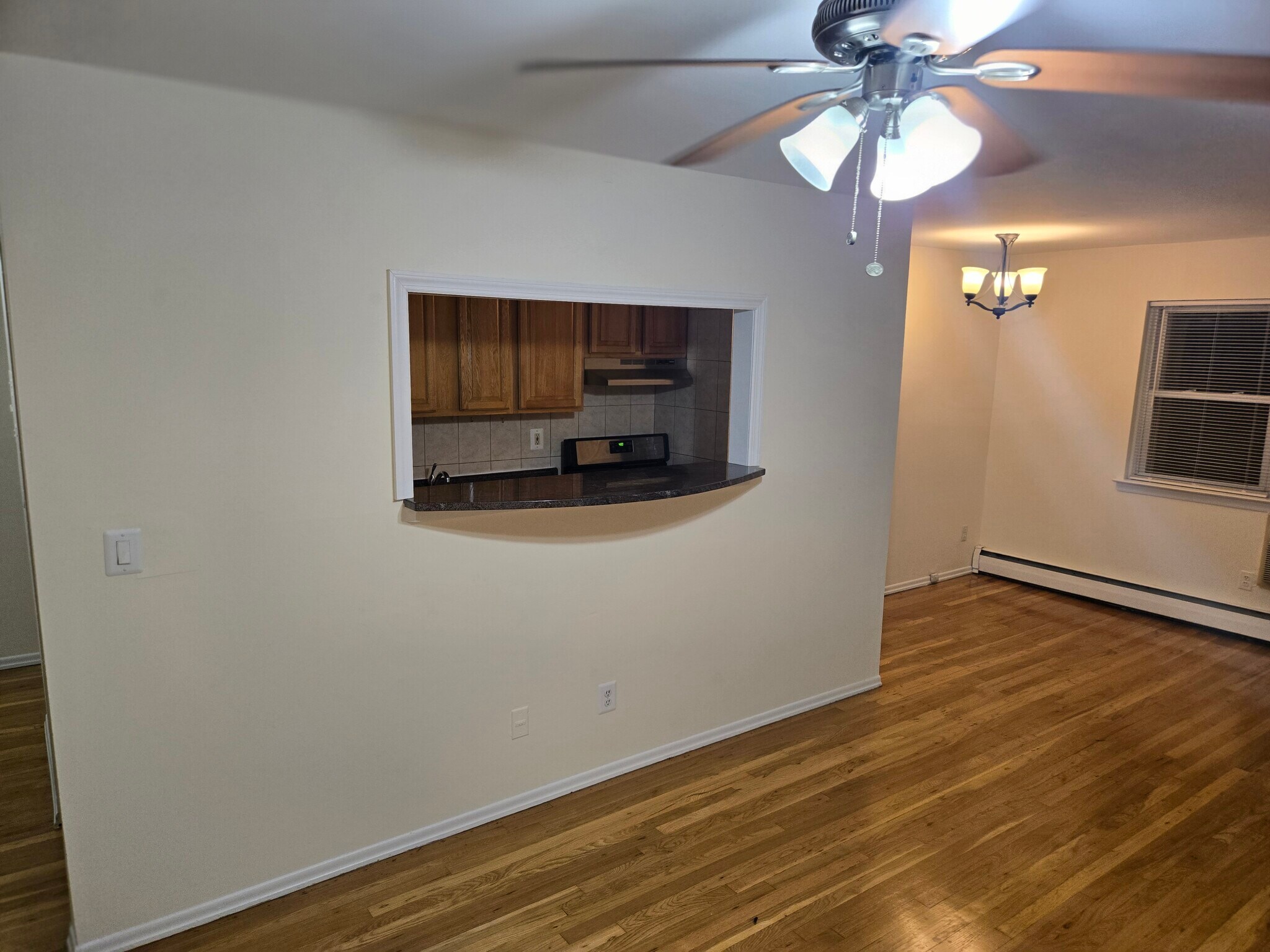 Building Photo - 101 E Blancke St