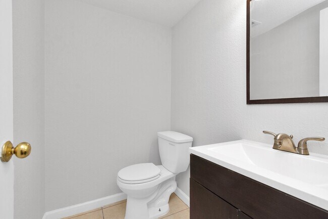 Building Photo - 12823 Briarwest Cir