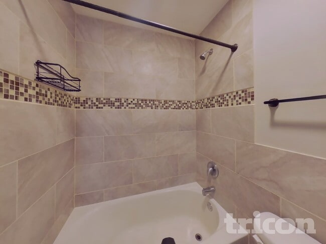 Building Photo - 39 Timber Ln