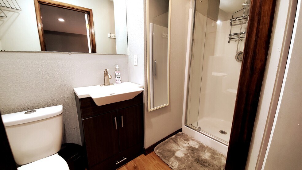 Building Photo - 1803 N 200th St