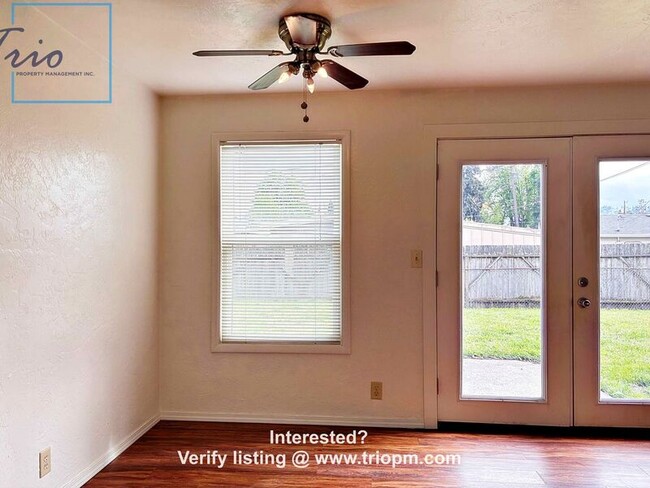 Building Photo - 2577 L St