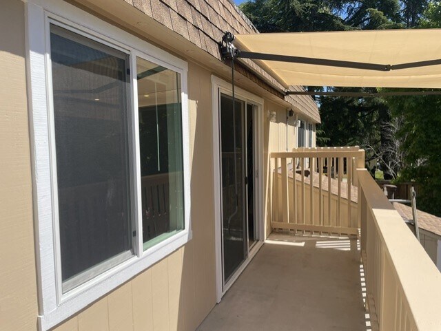 Building Photo - 2740 Tachevah Dr