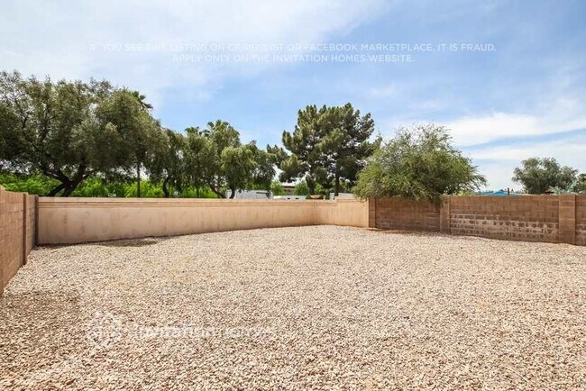 Building Photo - 14761 W Lucas Ln