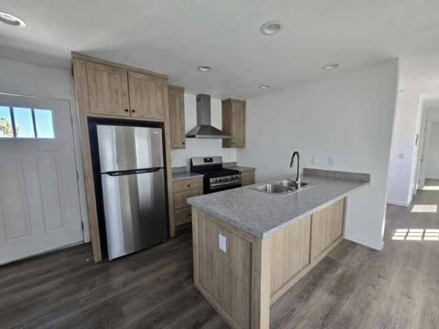 Building Photo - 3642 Boulder Hwy