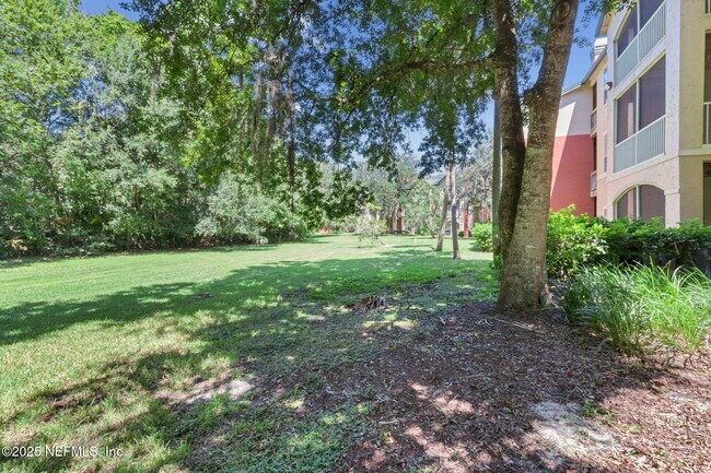 Building Photo - 160 Veracruz Dr