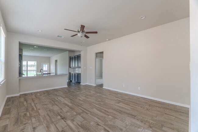 Building Photo - 8026 Whisper Grove Dr