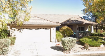 Building Photo - Unfurnished, 1-year long-term rental