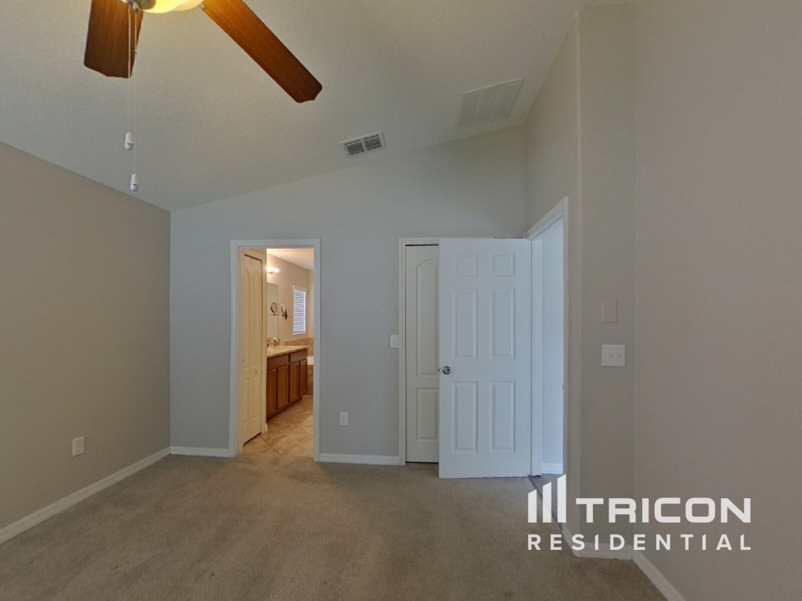 Building Photo - 16668 Myrtle Sand Dr