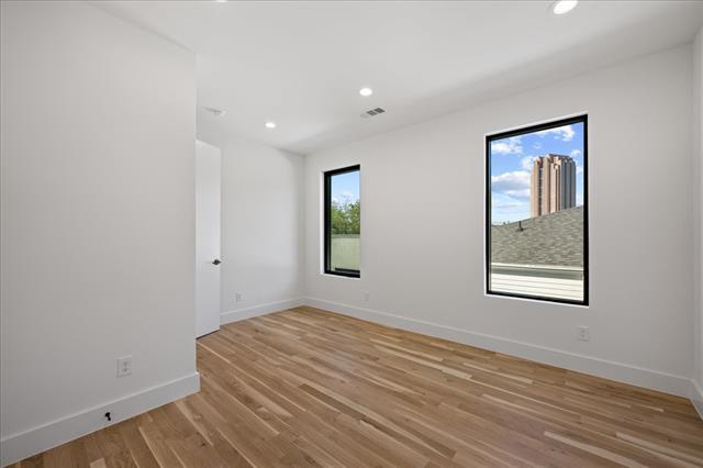 Building Photo - 4517 Weldon St
