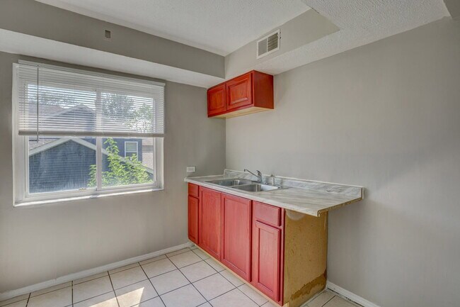 Building Photo - 783 N Fred Shuttlesworth Cir