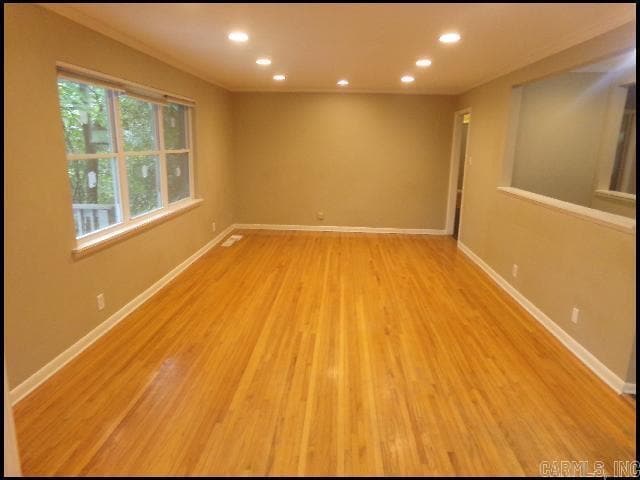 Building Photo - 4404 Greenway Dr
