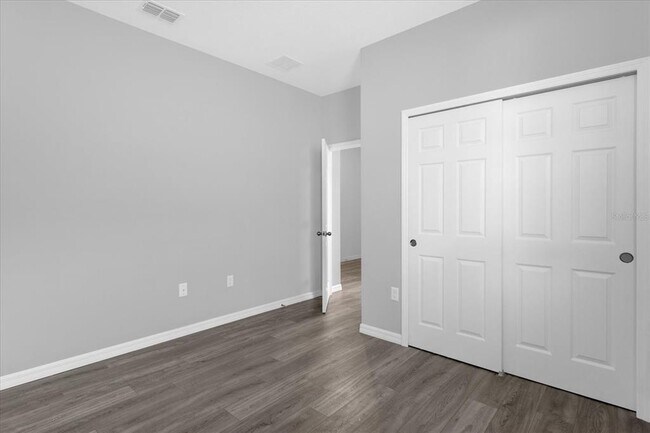 Building Photo - 3420 Curlew Ave
