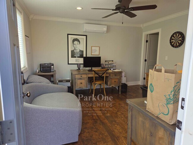 Building Photo - Charming Home with Detached Office in Lafayette Saranap