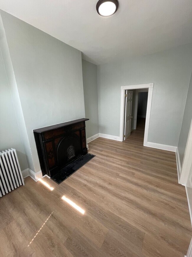 Primary Photo - 1829 N Calvert St