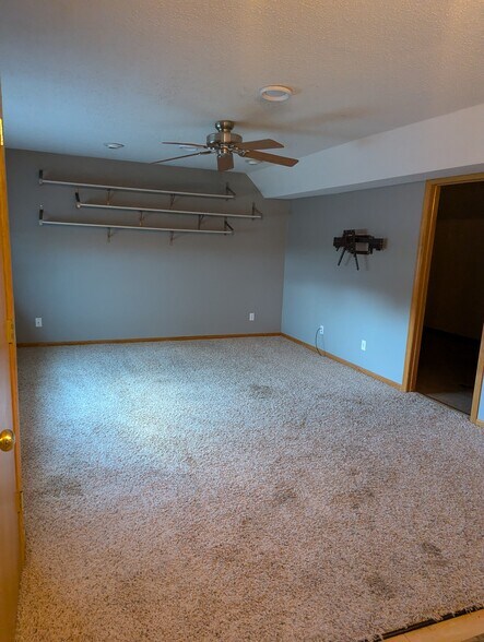 Building Photo - 1824 Huntington Ct