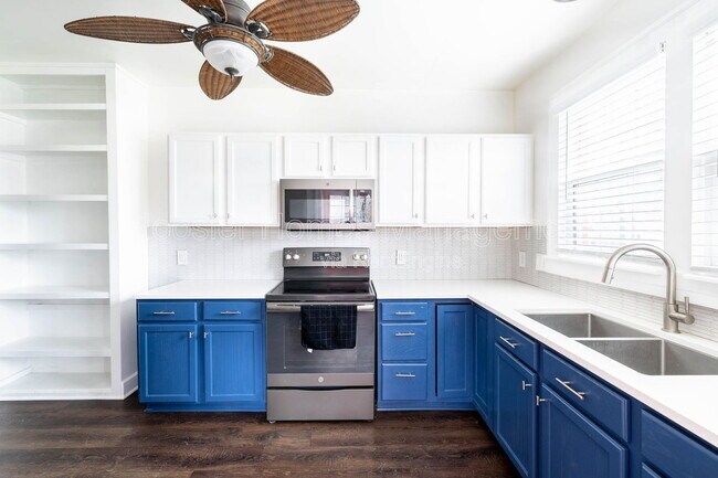 Building Photo - 2901 N Talbott St