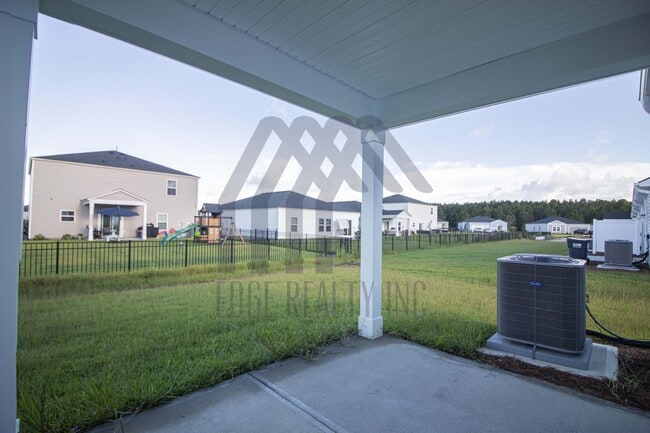 Building Photo - 140 River Birch Ln