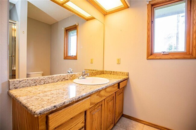 Building Photo - 301 SW C St