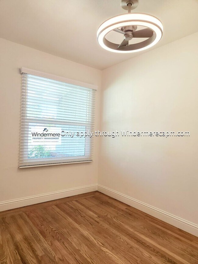 Building Photo - Fully Renovated Home in Arden Park! Available Now!!!