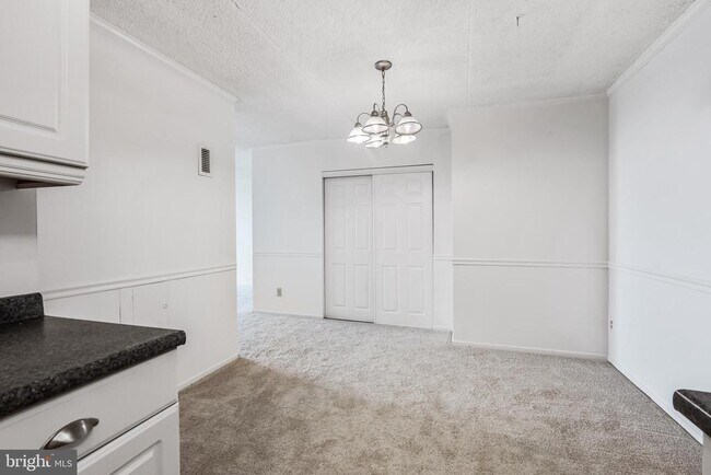 Building Photo - 5911 Edsall Rd