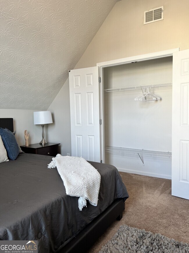 Building Photo - 11157 Aliyah Dr