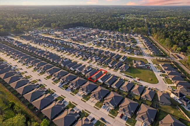 Building Photo - 9833 Gln Brk Ln