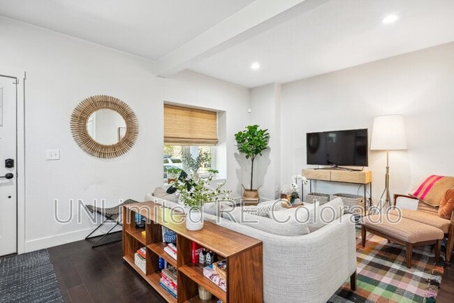 Building Photo - 1732 S Pennsylvania St