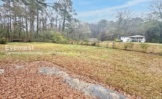 Building Photo - 1823 Old Springville Rd