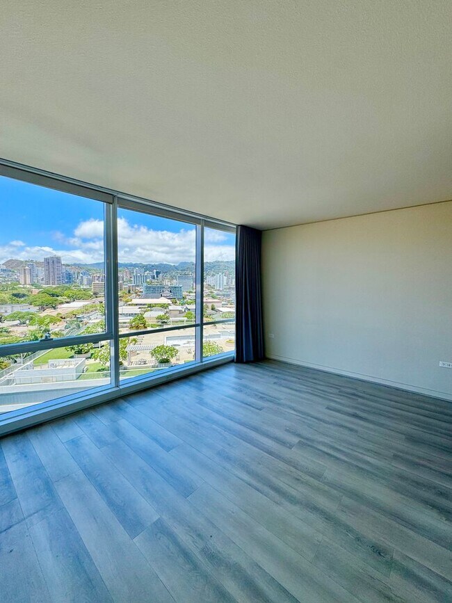Building Photo - 1 bedroom in MOANA PACIFIC!