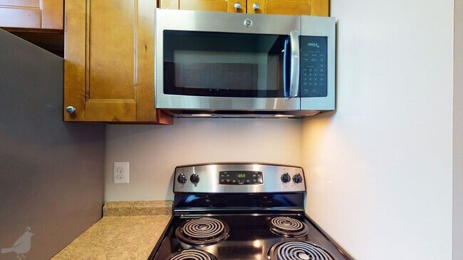 Building Photo - 2032 15th St NW