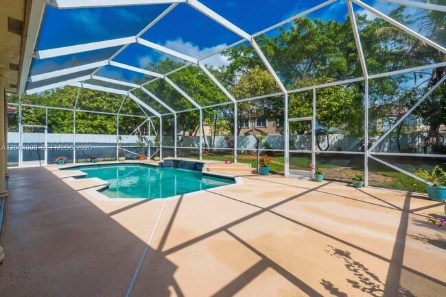 Building Photo - 17407 SW 36th St