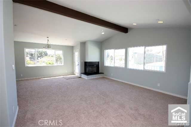 Building Photo - 34075 Silver Lantern St