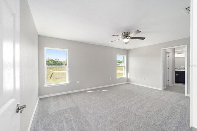 Building Photo - Stylish 3BR/2BA Home with Open Layout & Hi...