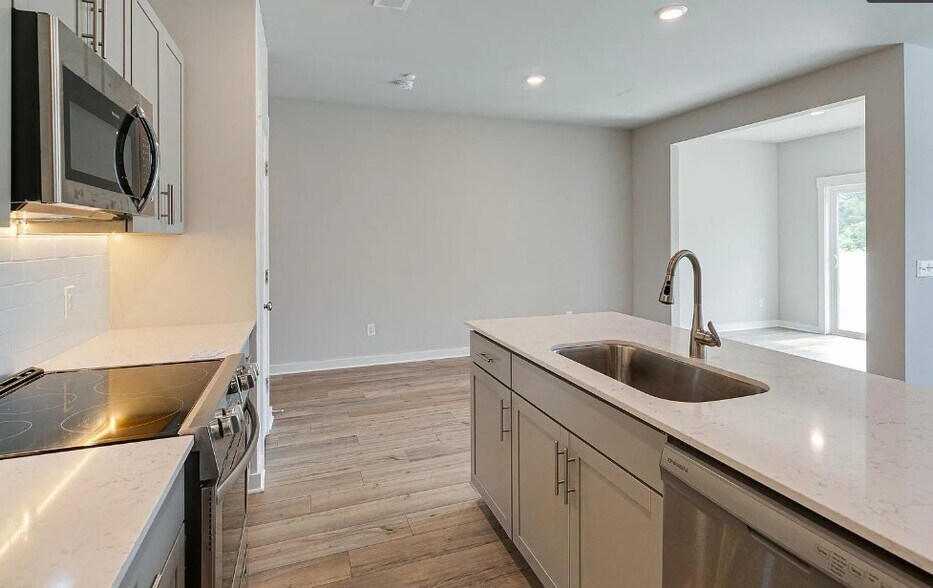 Building Photo - 2118 Nectar Ln