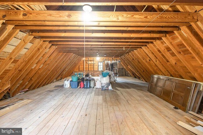Building Photo - 515 Mt Salem Ave
