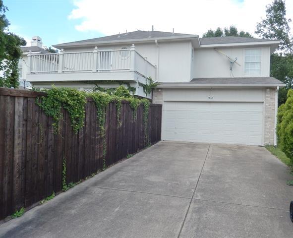 Building Photo - 1714 Lantana Dr