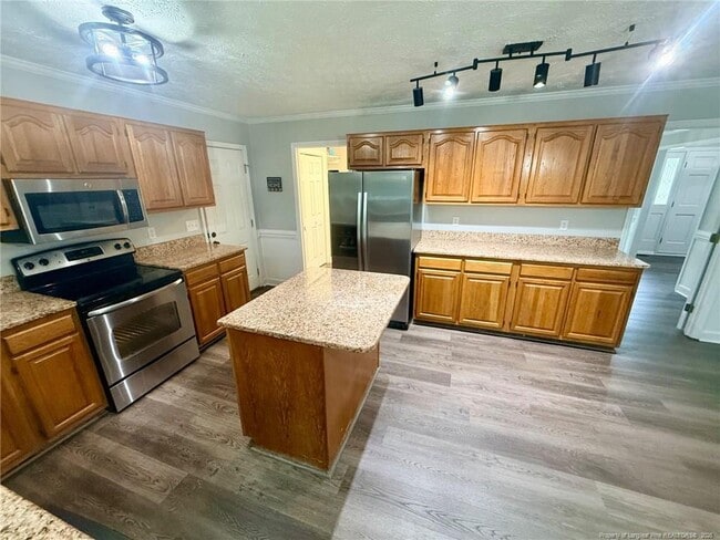 Building Photo - 632 Bromsworth Trail