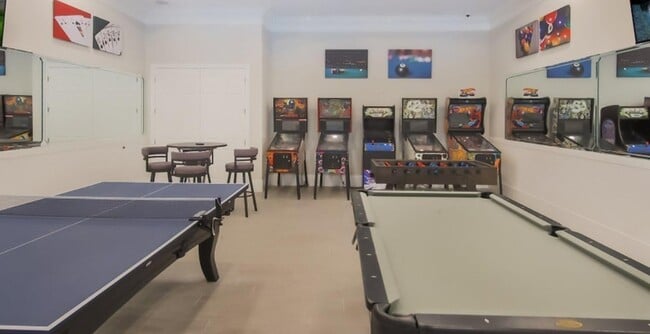 Building Photo - 5014 Pufa St