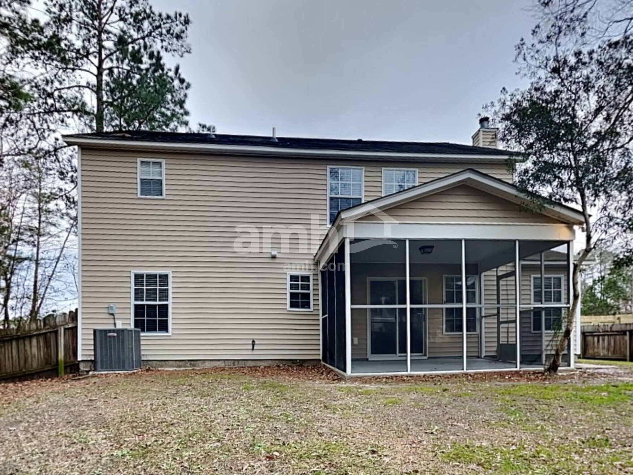 Building Photo - 110 Macallan Ct