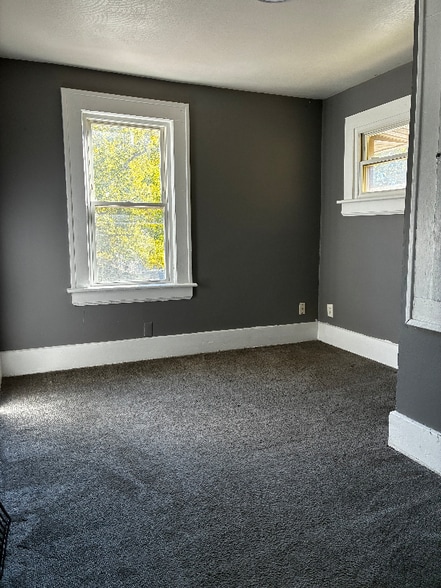 Building Photo - 908 Haynes St