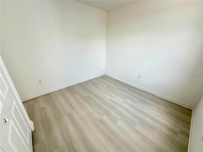 Building Photo - 5563 Millennia Park Dr