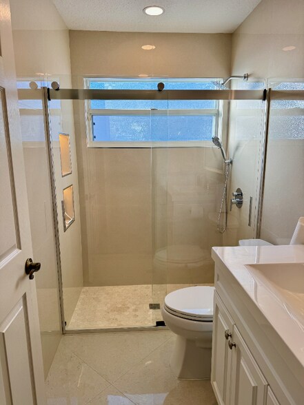 Building Photo - 209 Preserve Ct