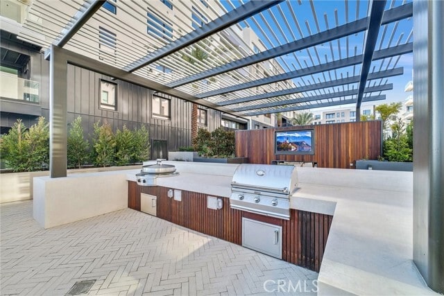 Building Photo - 2209 Rivington