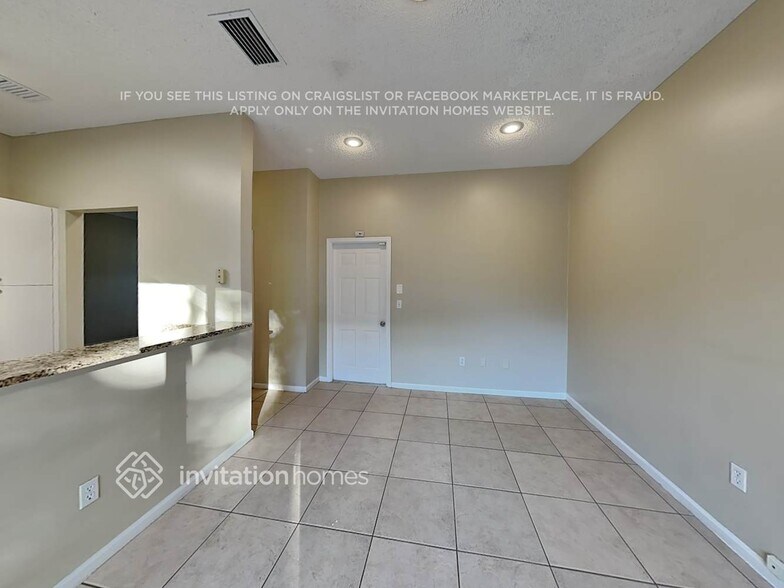 Building Photo - 5203 Eagle Cay Pl