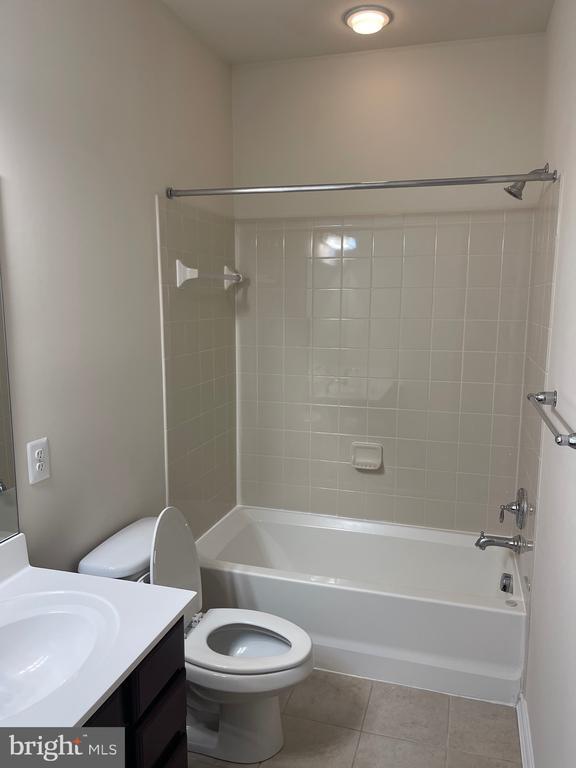 Building Photo - 7287 Elkridge Crossing Way