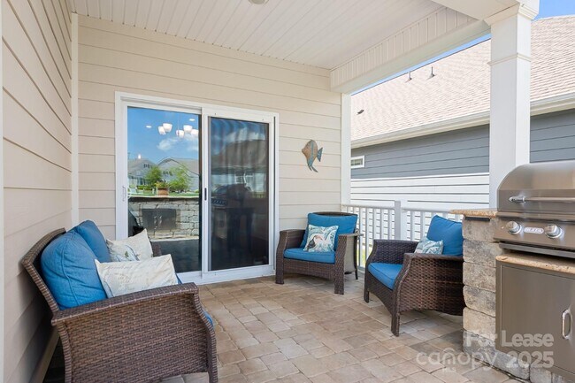 Building Photo - 5058 Antebellum Dr