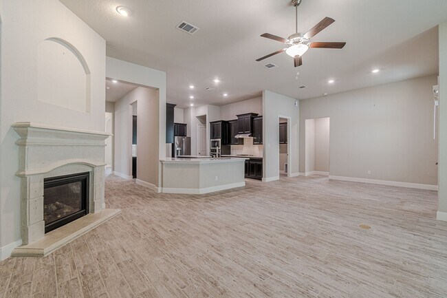 Building Photo - 32188 Cardamom Wy