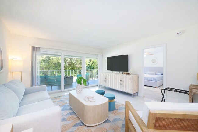 Primary Photo - 501 N Ocean Blvd